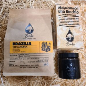 Kávové dárkové balení: káva 100% arabica binchio kávová svíčka a aktivní uhlí Binchio